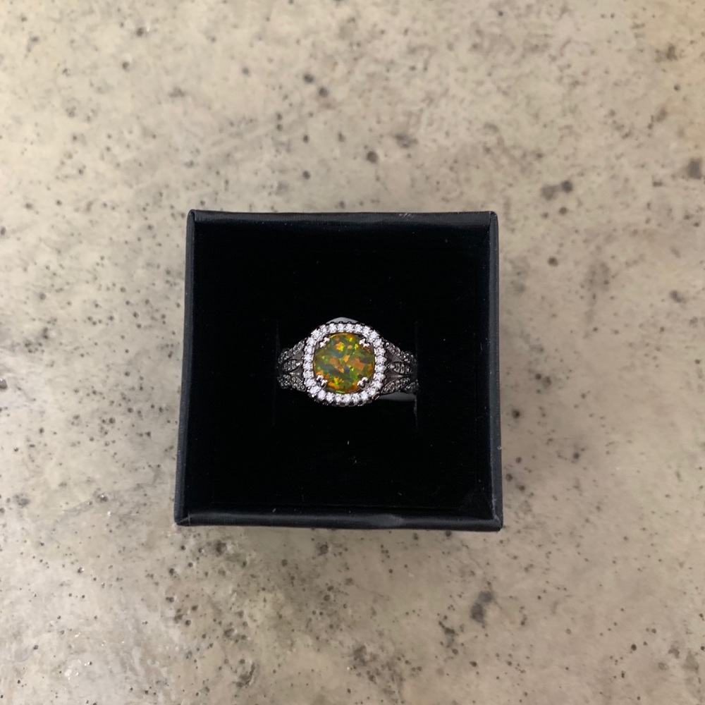 Beautiful ring 🥰